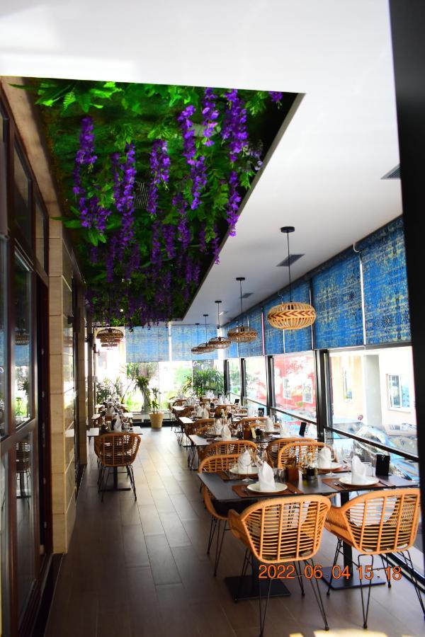 Carpe Diem Apartments-Hotel Shengjin Bagian luar foto