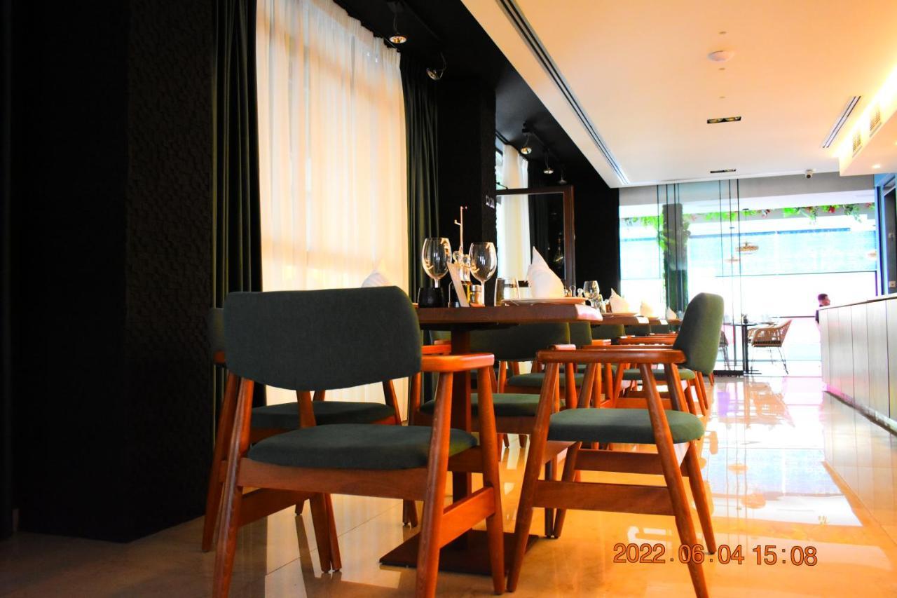 Carpe Diem Apartments-Hotel Shengjin Bagian luar foto