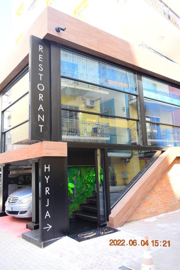 Carpe Diem Apartments-Hotel Shengjin Bagian luar foto