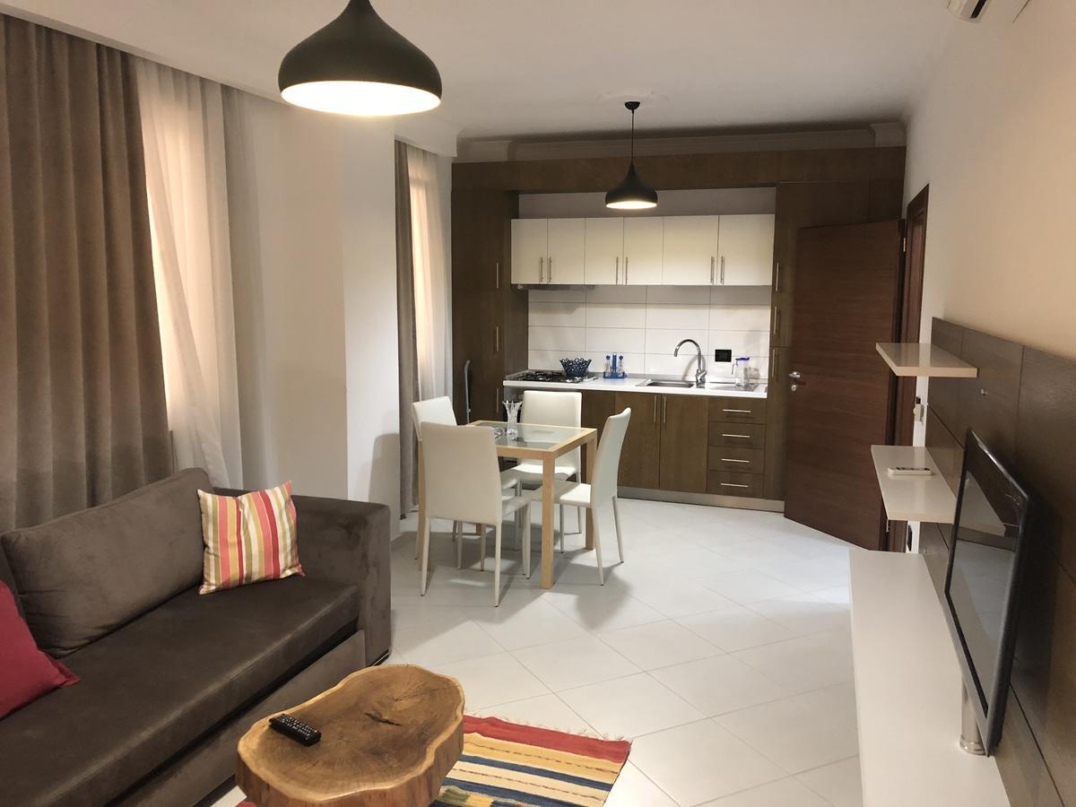 Carpe Diem Apartments-Hotel Shengjin Bagian luar foto